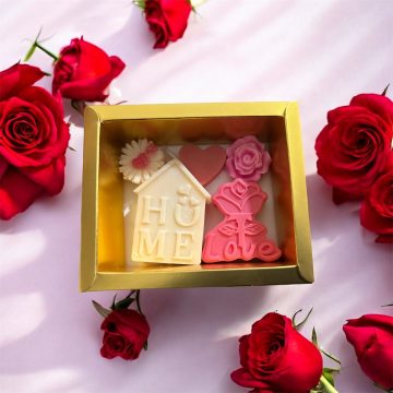 💕 Valentine Gift Box – Home & Love